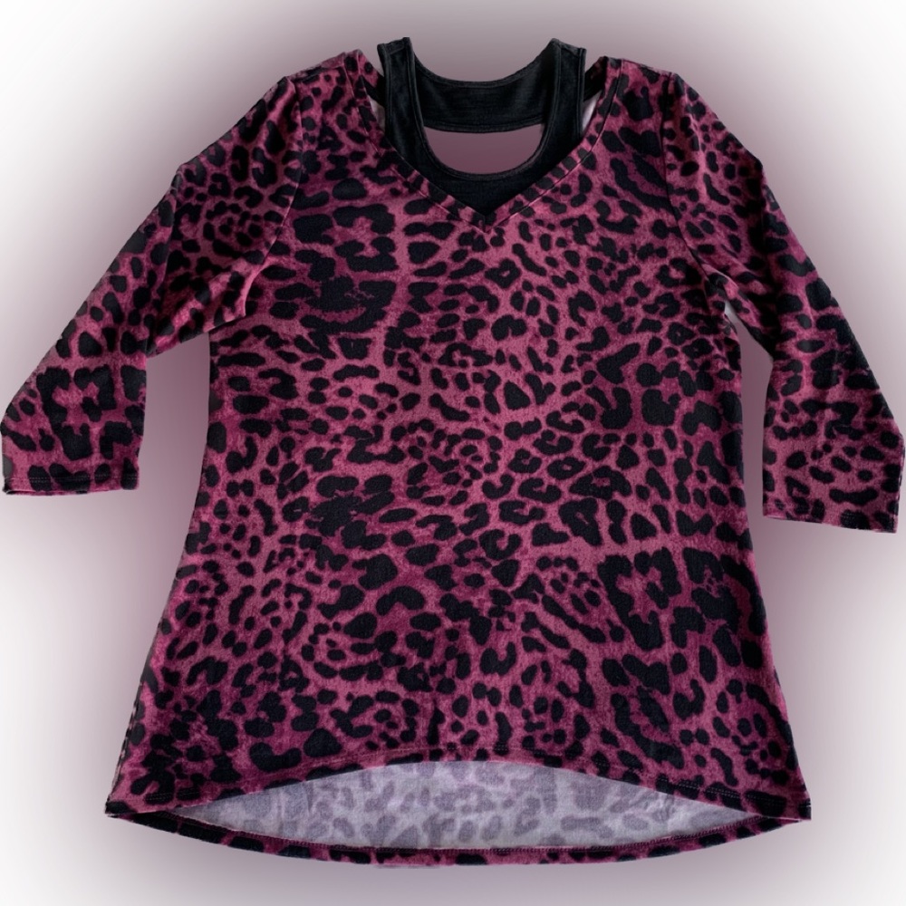 Belle Kim Gravel layered look animal print 3/4 sleeve